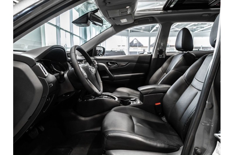 2015 Nissan X-Trail SE Top