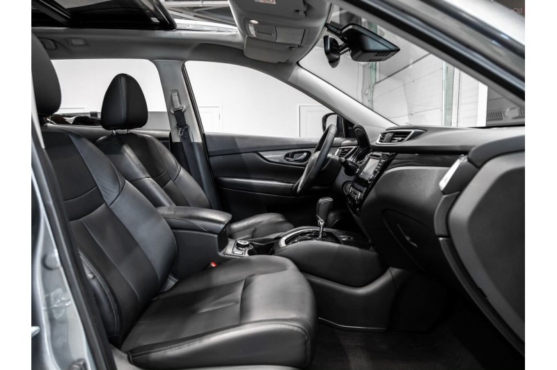 2015 Nissan X-Trail SE Top