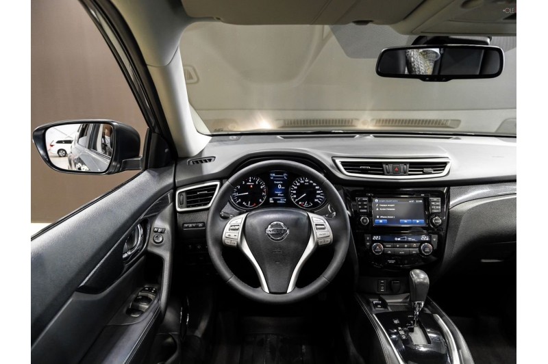 2015 Nissan X-Trail SE Top